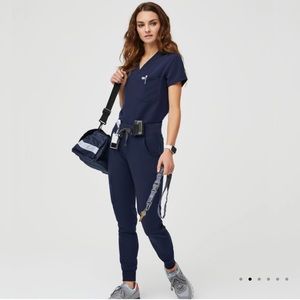 COPY - Figs navy blue scrub set